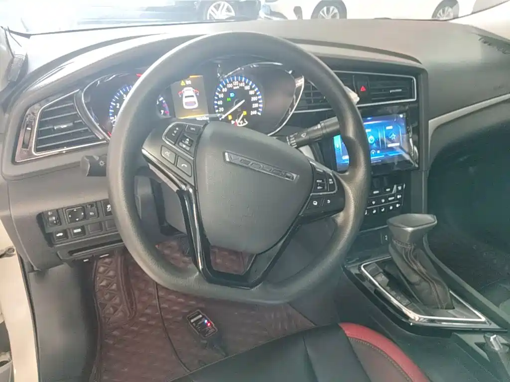 Venucia D60 2018 2018 1.6L CVT Smart Elite Edition