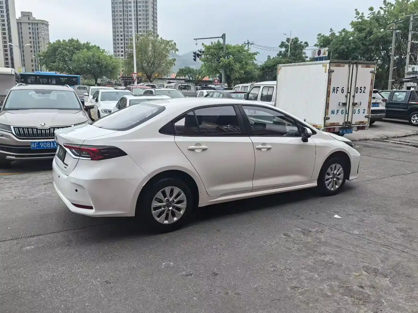 Toyota Corolla 2023 1.2T Pioneer Edition фото 4