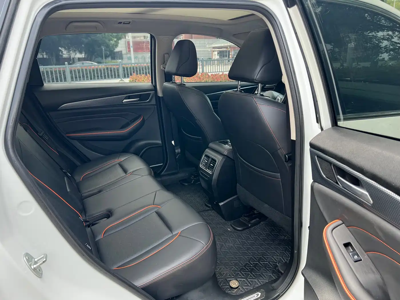 Haval F7 2021 2.0T AWD i-Joy фото 15
