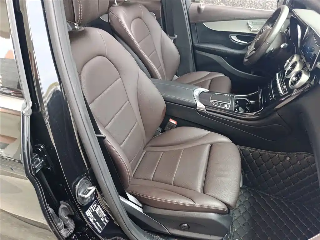 Mercedes-Benz GLC 2022 Facelift III GLC 260 L 4MATIC Dynamic фото 25