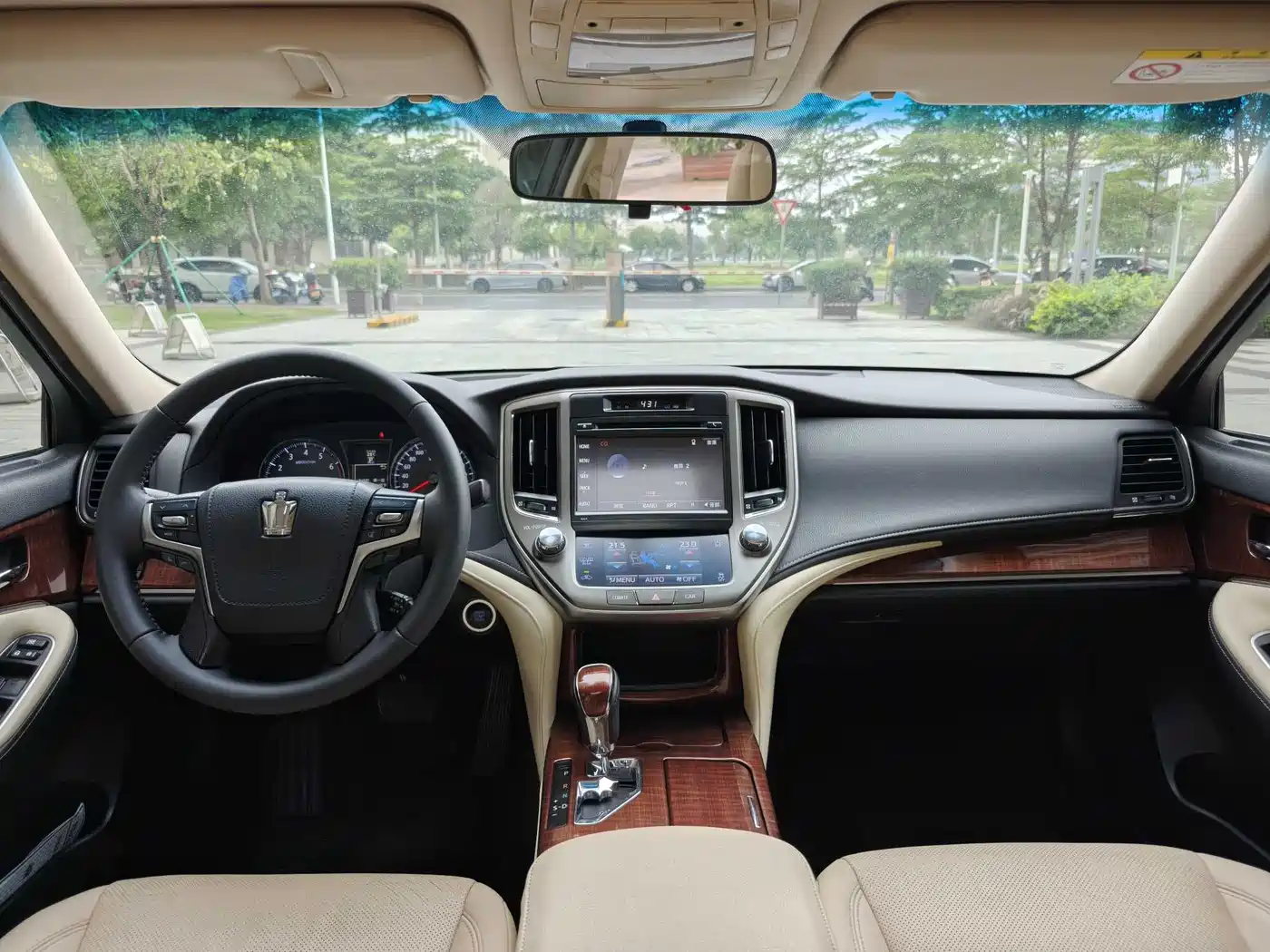 Toyota Crown 2015 2.0T Fashion фото 12