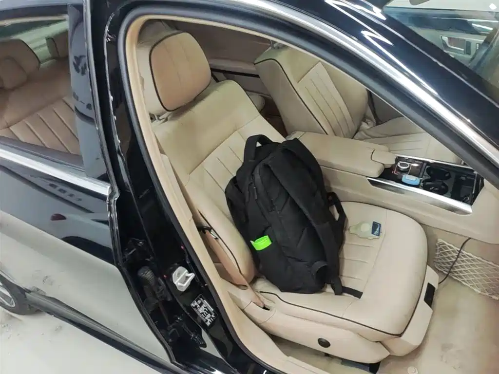 Mercedes-Benz E-Class 2015 Facelift E 260 L Sport фото 25
