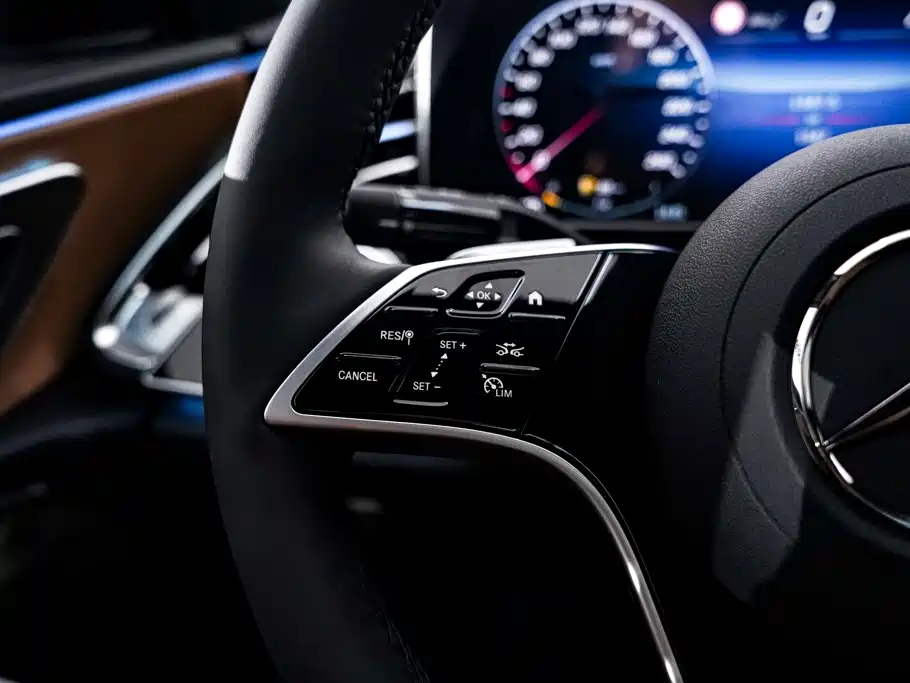 Mercedes-Benz E-Class 2026 2026 E 300 L Luxury