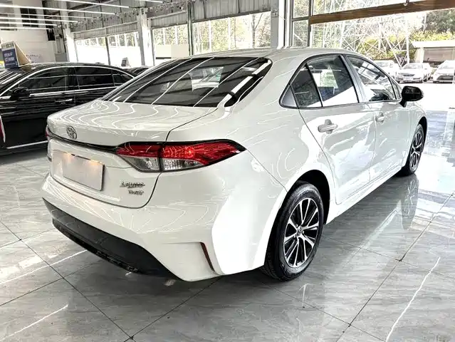 Toyota Levin 2023 185T CVT Luxury — фото 4