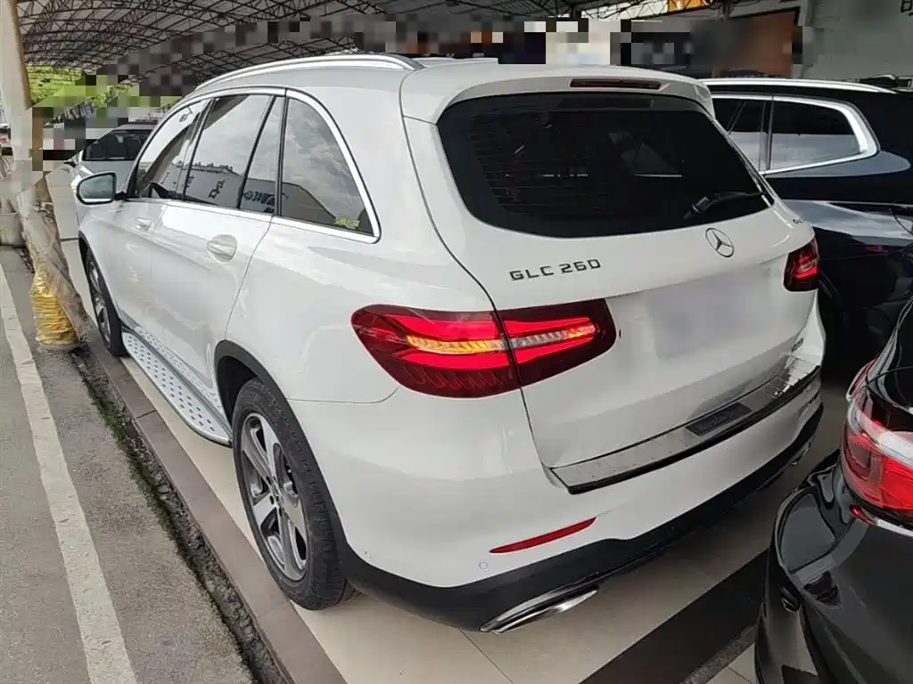 Mercedes-Benz GLC 2017 GLC 260 4MATIC Luxury фото 5