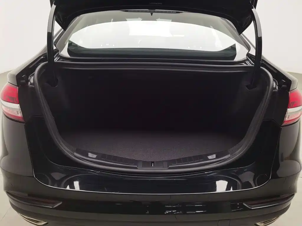 Ford Mondeo, миниатюра 16