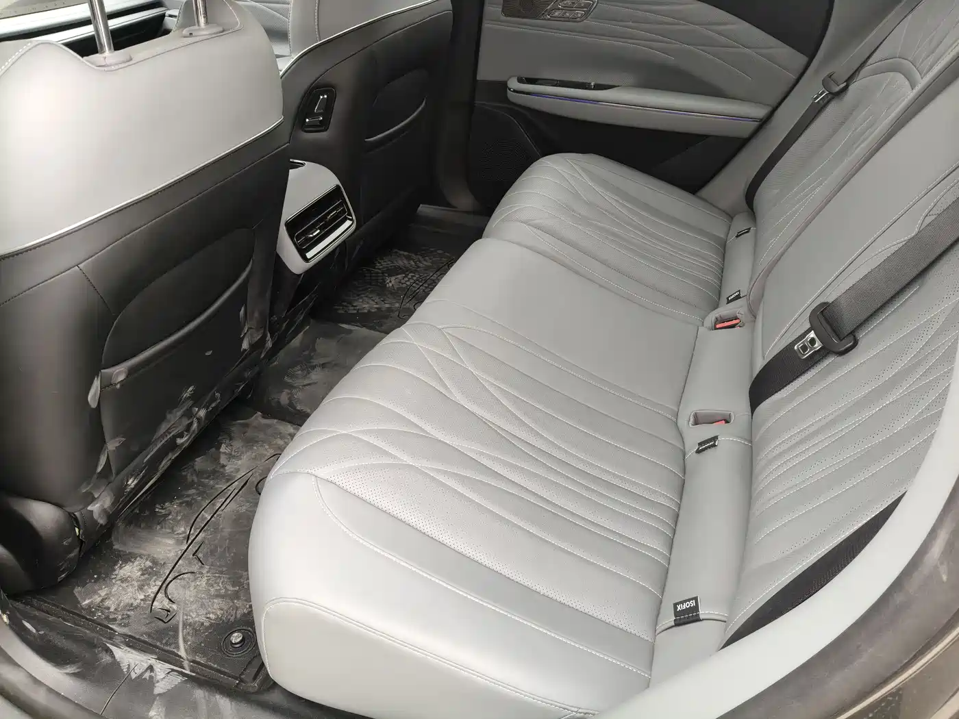 GEELY GALAXY GALAXY E8