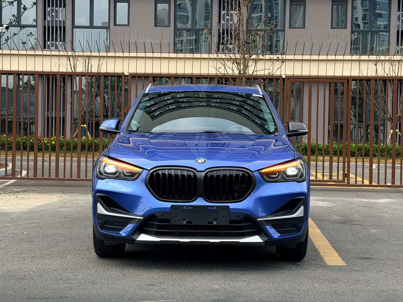 BMW X1 2020 sDrive20Li Premium Edition фото 2