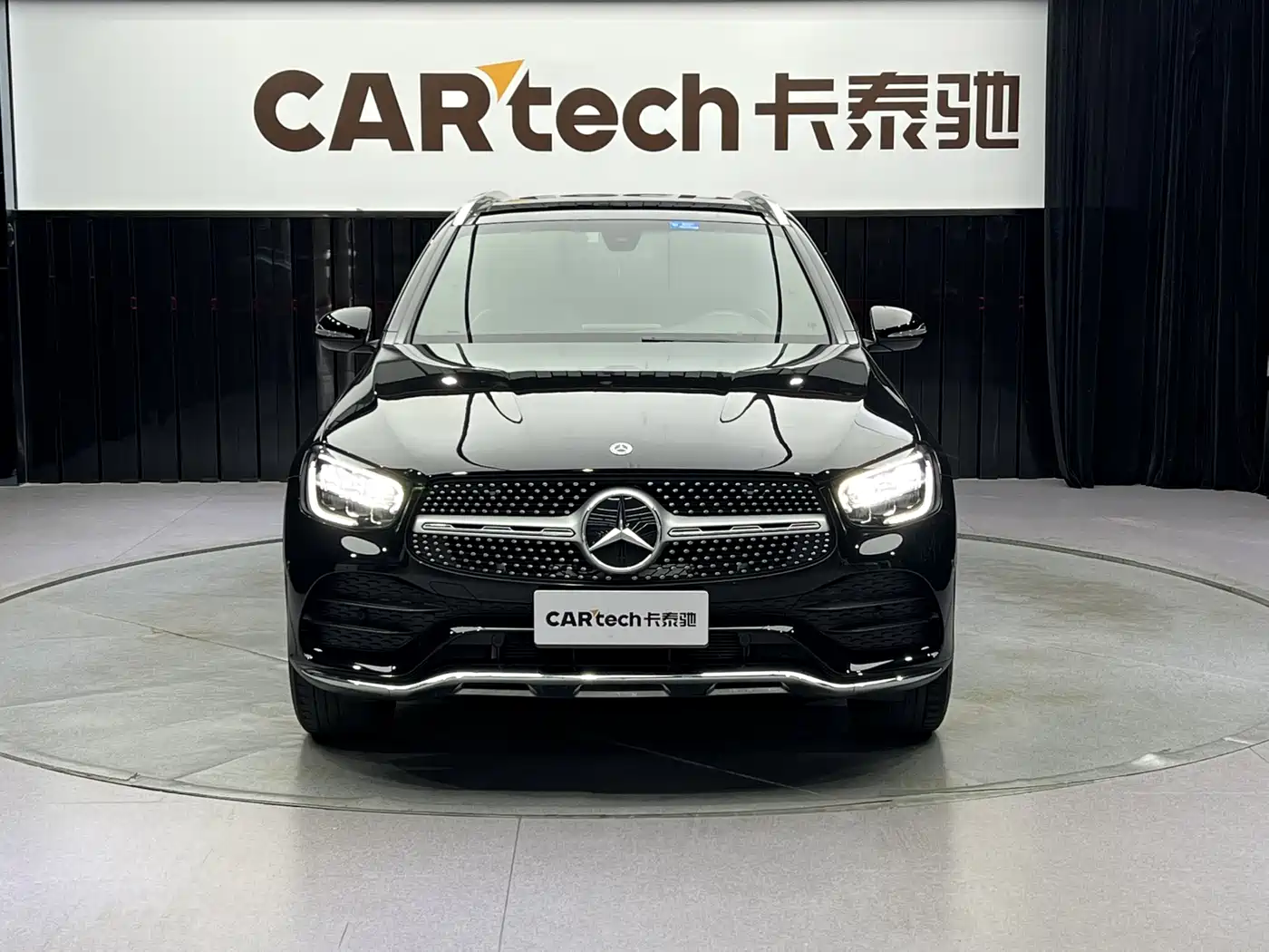 Mercedes-Benz GLC 2020 Facelift GLC 260 L 4MATIC Luxury фото 3