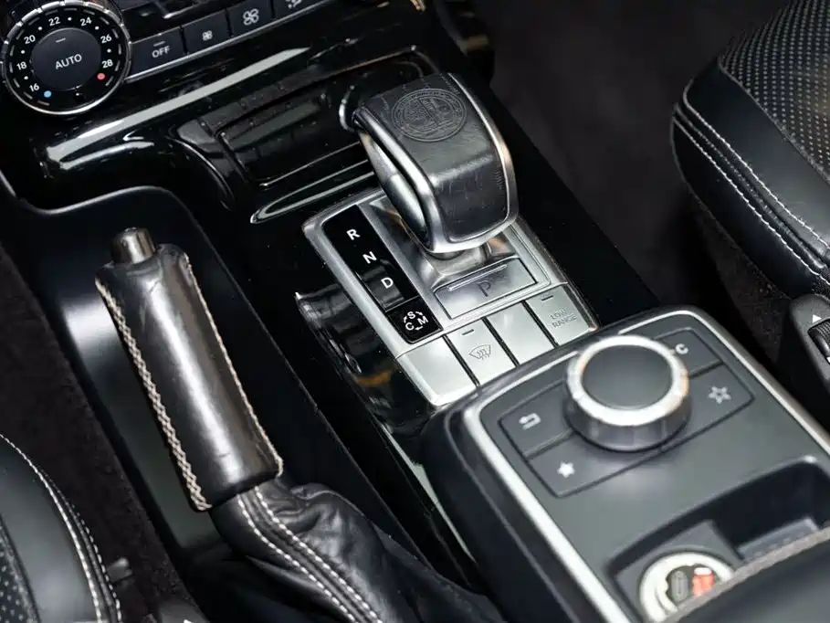 Mercedes-Benz G-Class AMG 2013 AMG G 63 фото 15