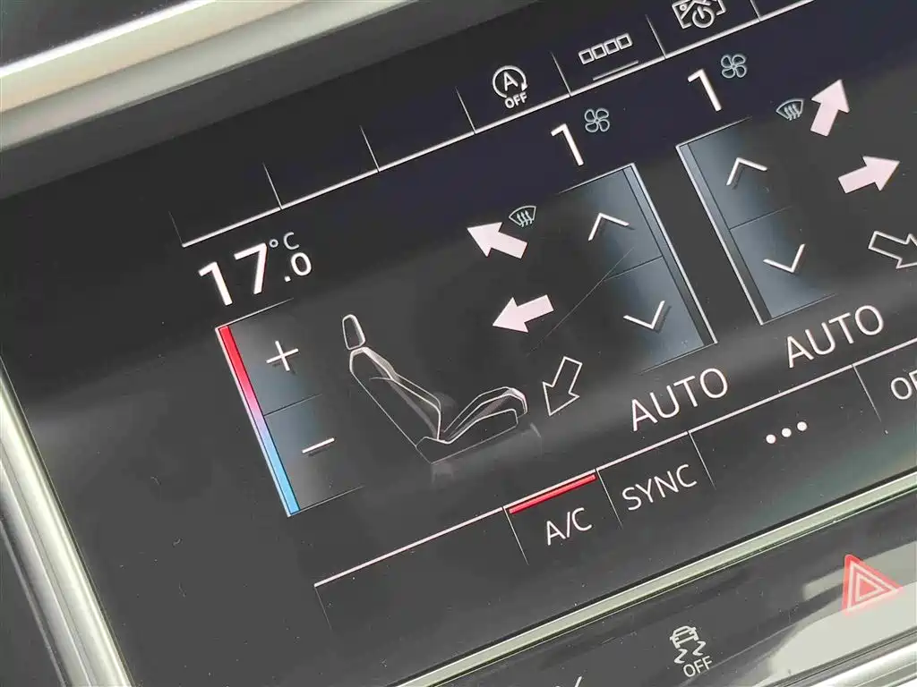 Audi A7L 2024 45 TFSI Luxury фото 14