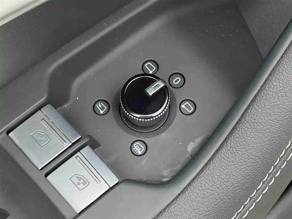Audi A7L 2024 45 TFSI Luxury фото 16