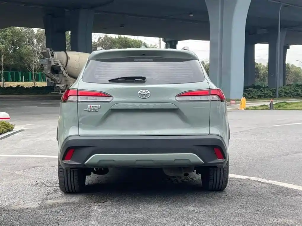 Toyota Corolla Cross 2022 2.0L Flagship Edition фото 12