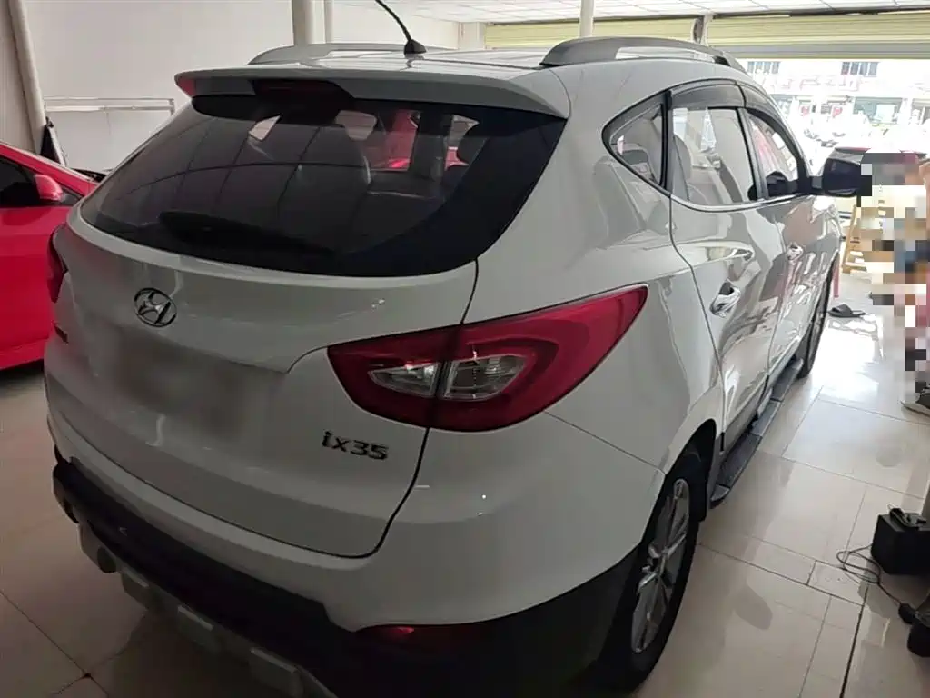Hyundai Beijing Hyundai ix35 2015 2.0L Automatic 2WD Smart Type China IV фото 7