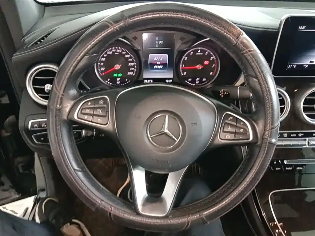 Mercedes-Benz GLC 2017 GLC 260 4MATIC Luxury фото 11