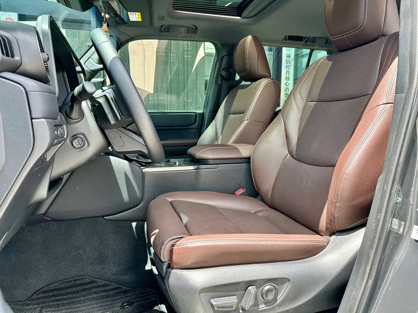 Toyota Prado 2025 2.4T Wild WX Edition 5-seater фото 9