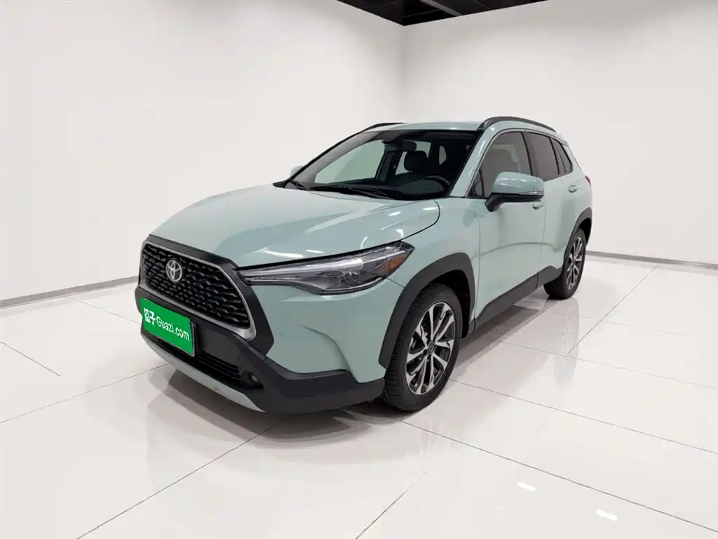 Toyota Corolla Cross 2022 2.0L Flagship Edition фото 2
