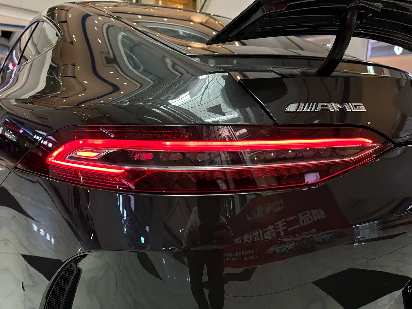 MERCEDES-BENZ AMG GT