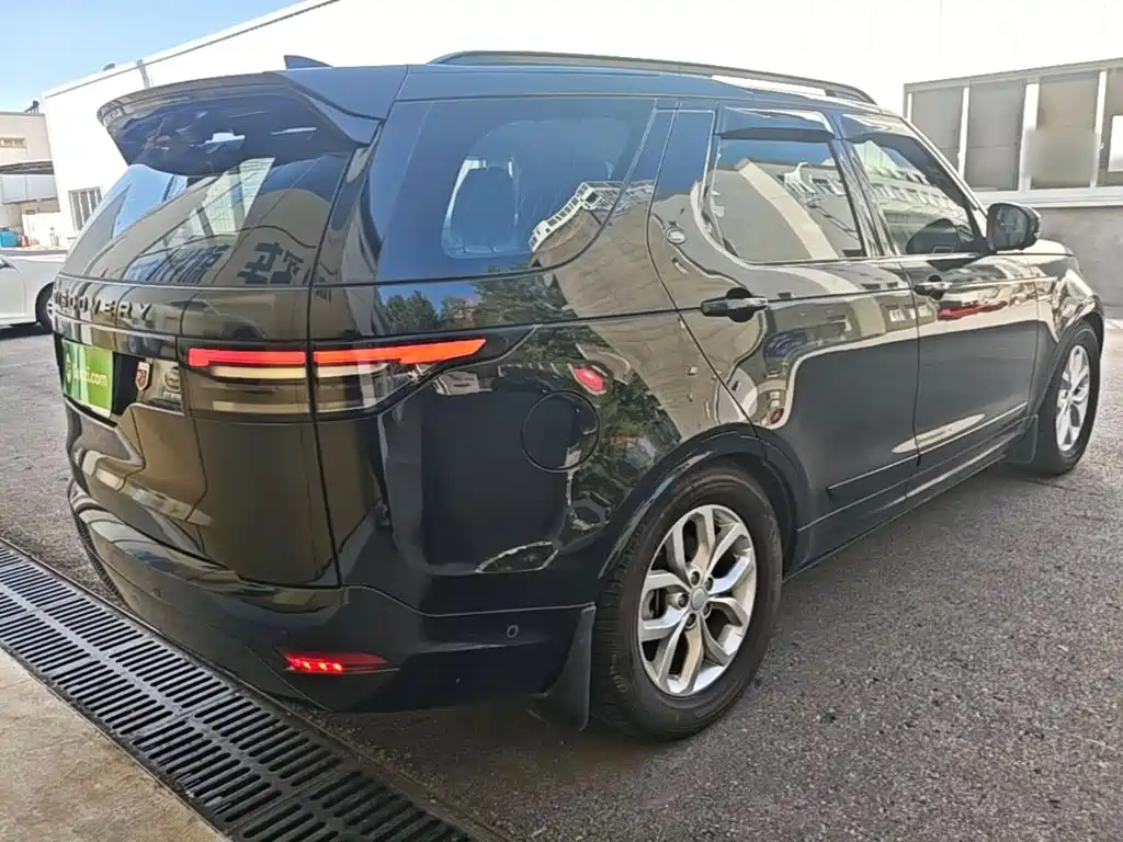 Фото 7 - Land Rover Discovery