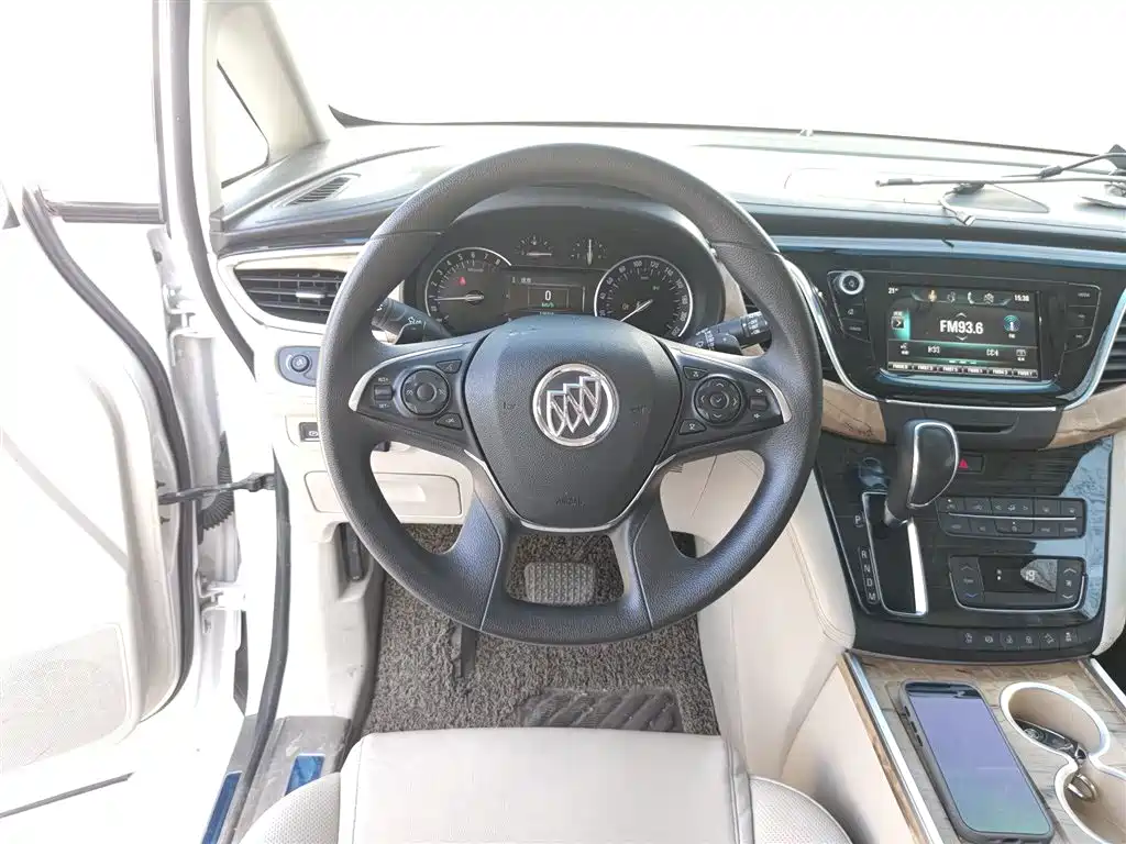 Фото 11 - Buick GL8