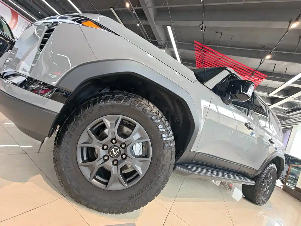 Lexus GX 2025 2024 OVERTRAIL Summit Edition