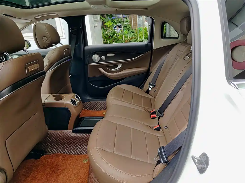 Mercedes-Benz E-Class 2019 Facelift E 300 L Sport Fashion фото 8