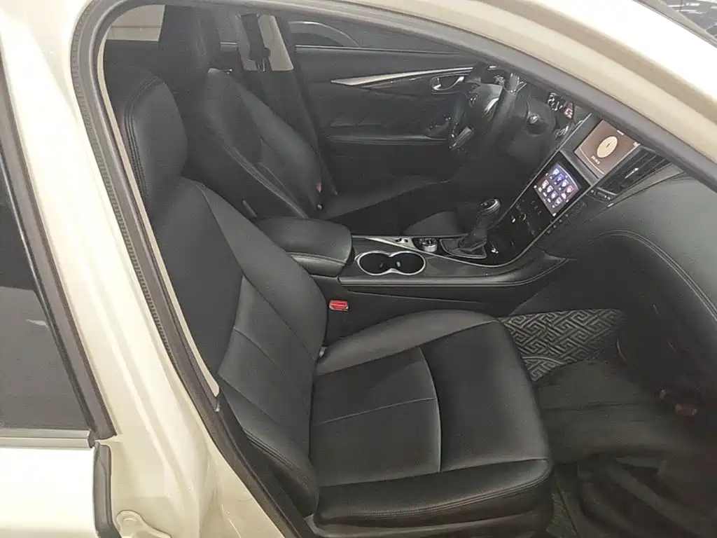 Infiniti Q50L 2021 2018 2.0T Comfort (China VI)