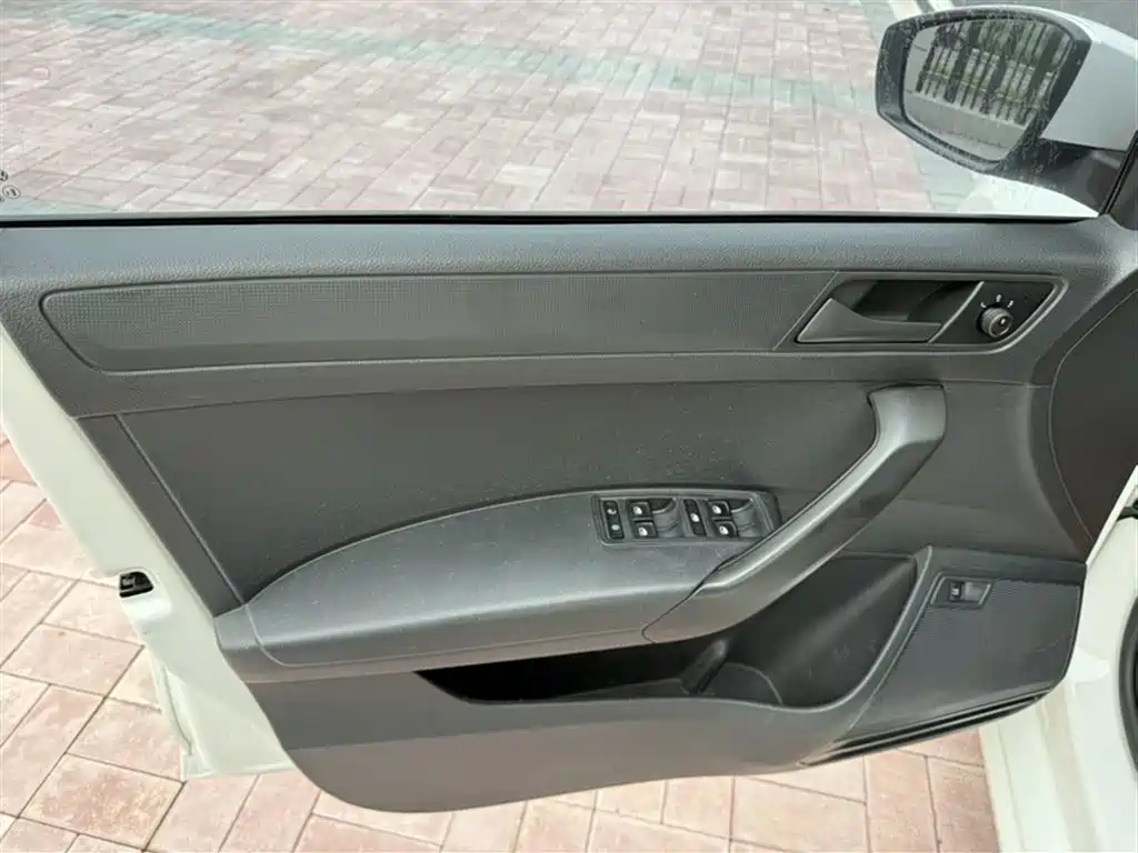 Volkswagen Santana 2019 1.5L Manual Trend China VI фото 16