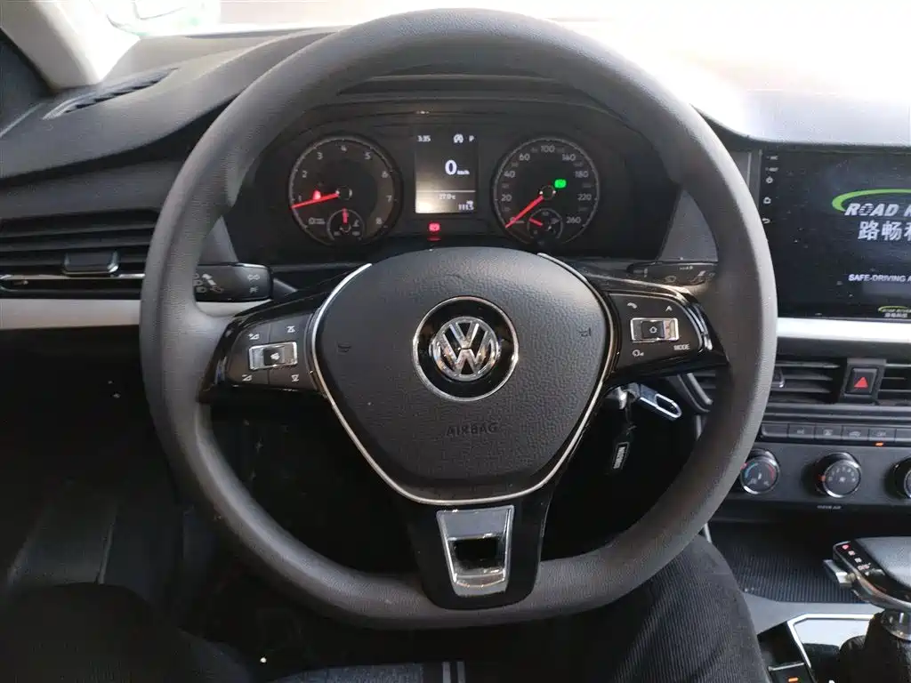 Volkswagen Lavida 2019 1.5L Automatic Trend Edition China VI фото 7