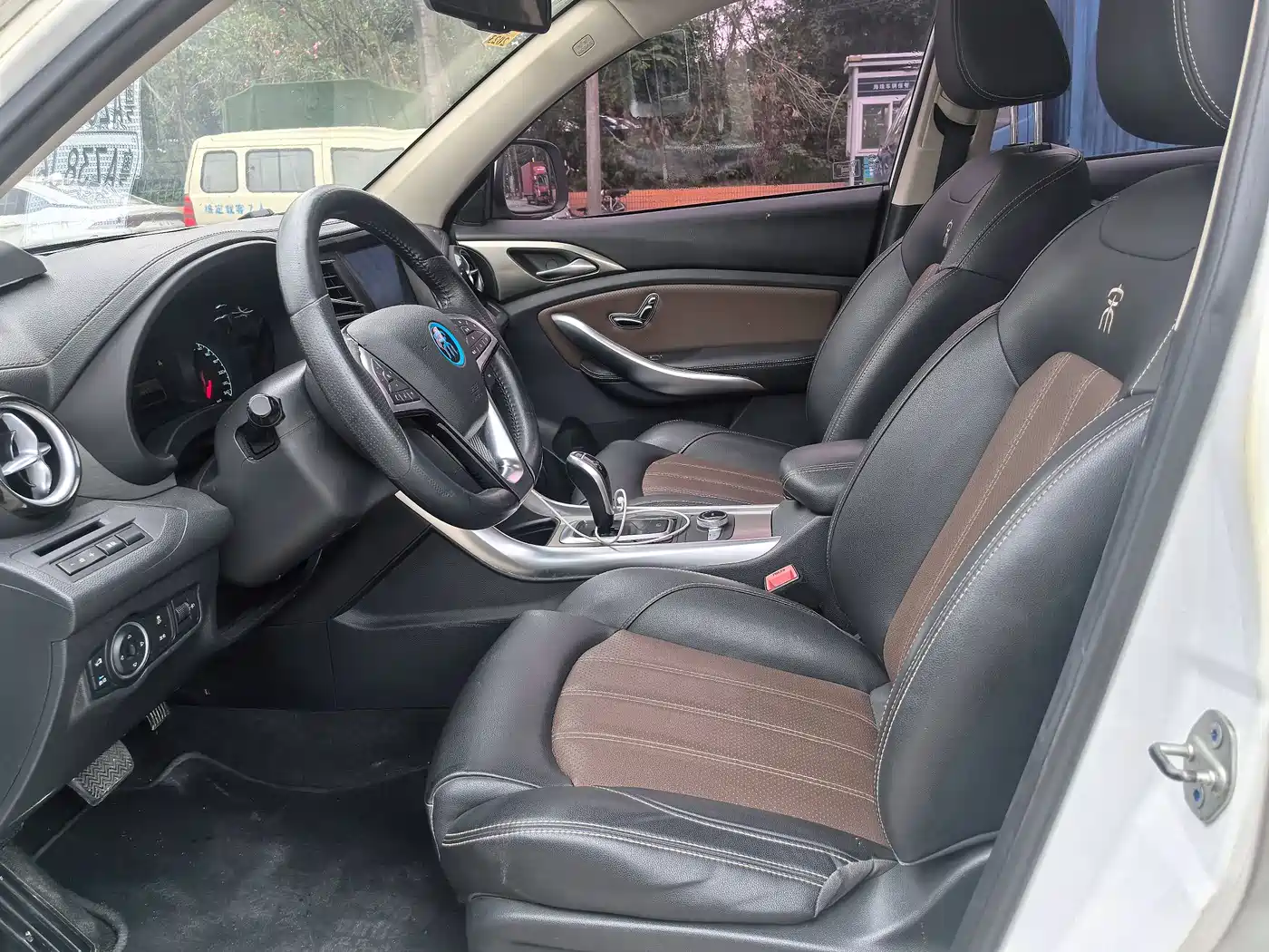 BYD Song New Energy 2017 Song EV300 Premium фото 10