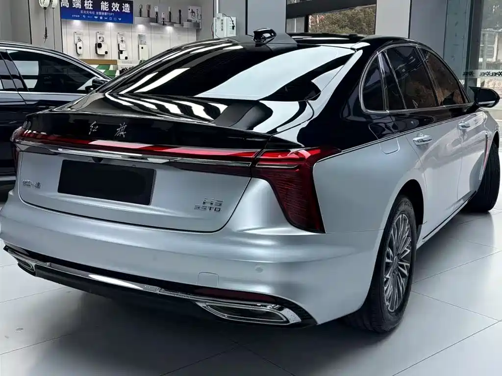 Hongqi H5 2024 2.0T Automatic Smart Connect Flag Smooth Edition фото 7