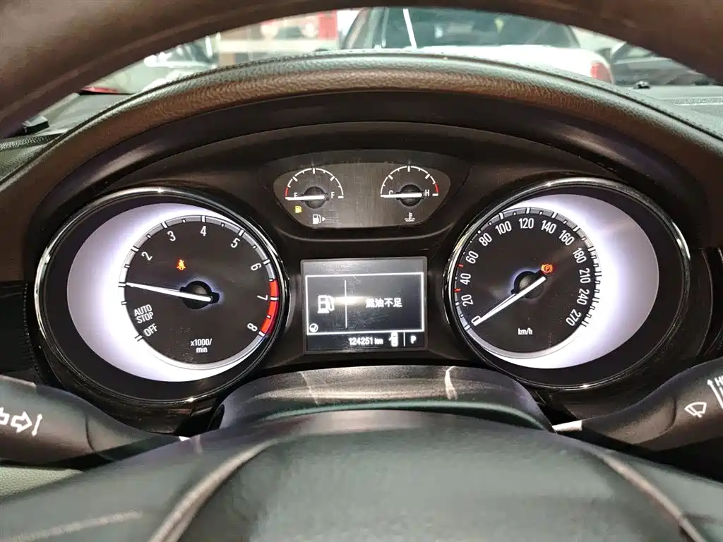 Buick Verano 2015 Sedan 15S Automatic Progressive фото 12
