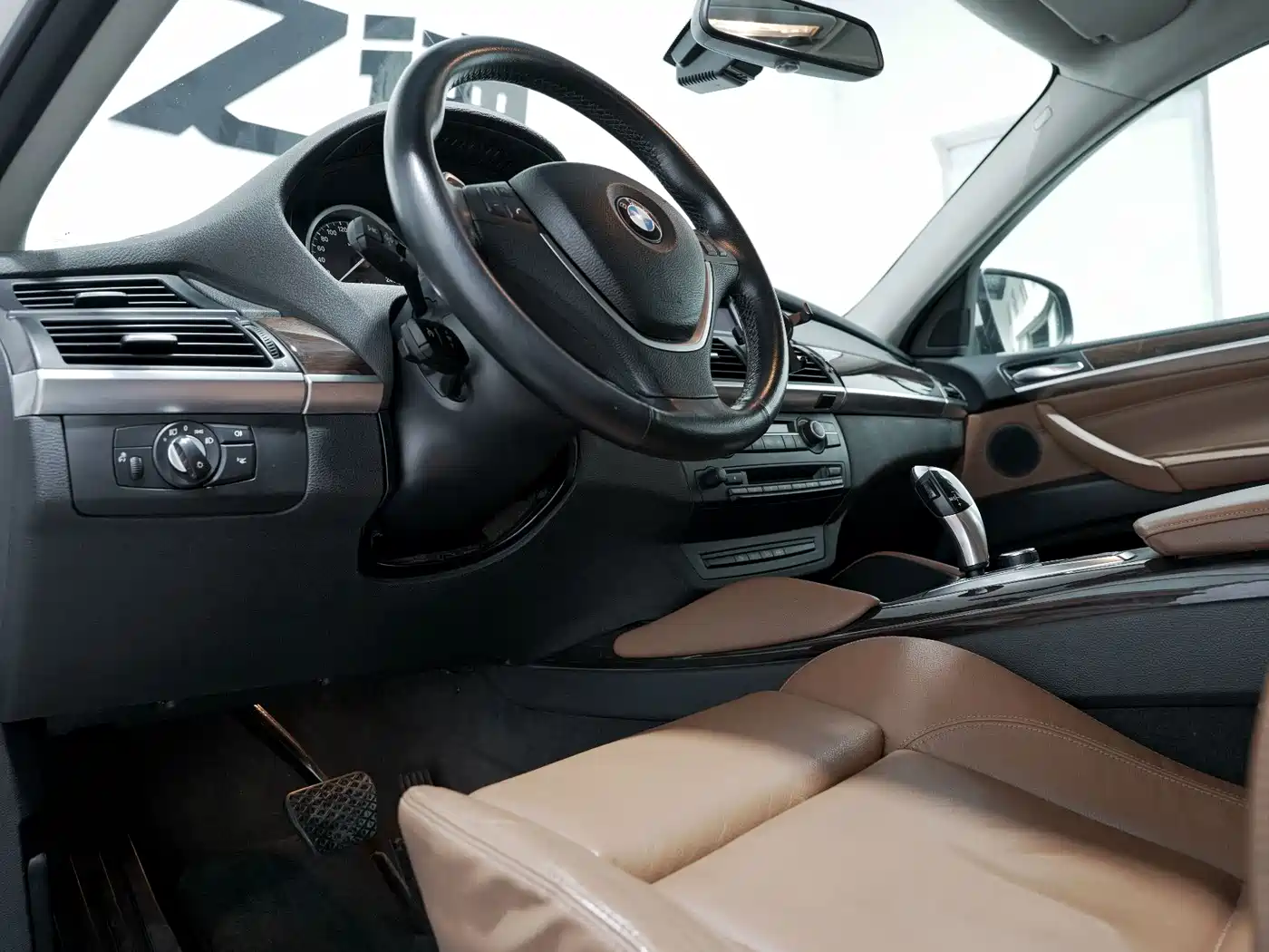 BMW X6 2012 xDrive35i фото 11