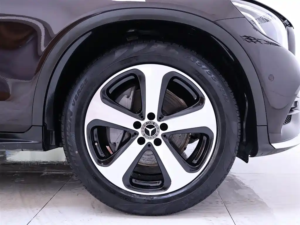 Mercedes-Benz GLC 2019 GLC 260 L 4MATIC Luxury фото 6