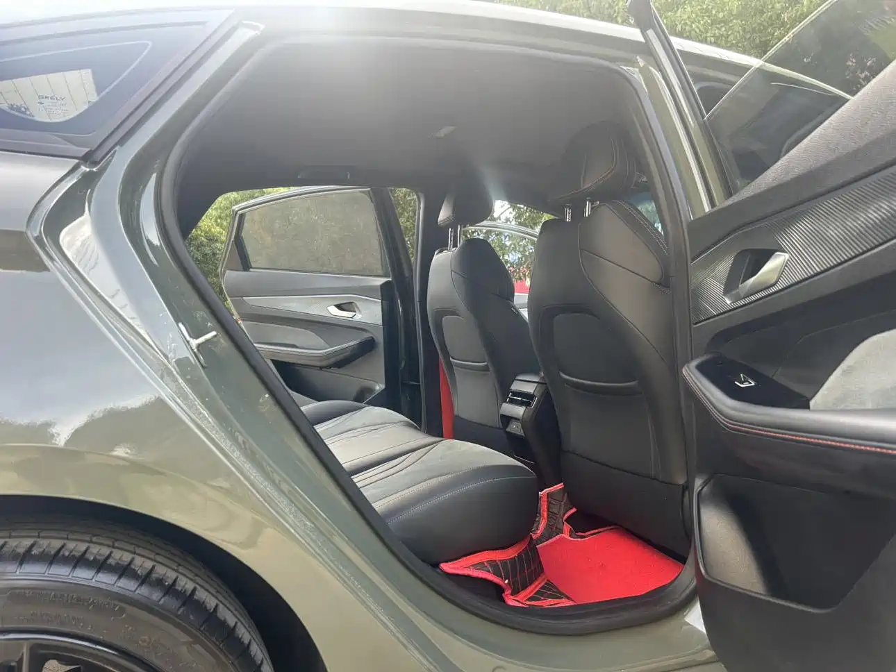 GEELY AUTOMOBILE BINRUI