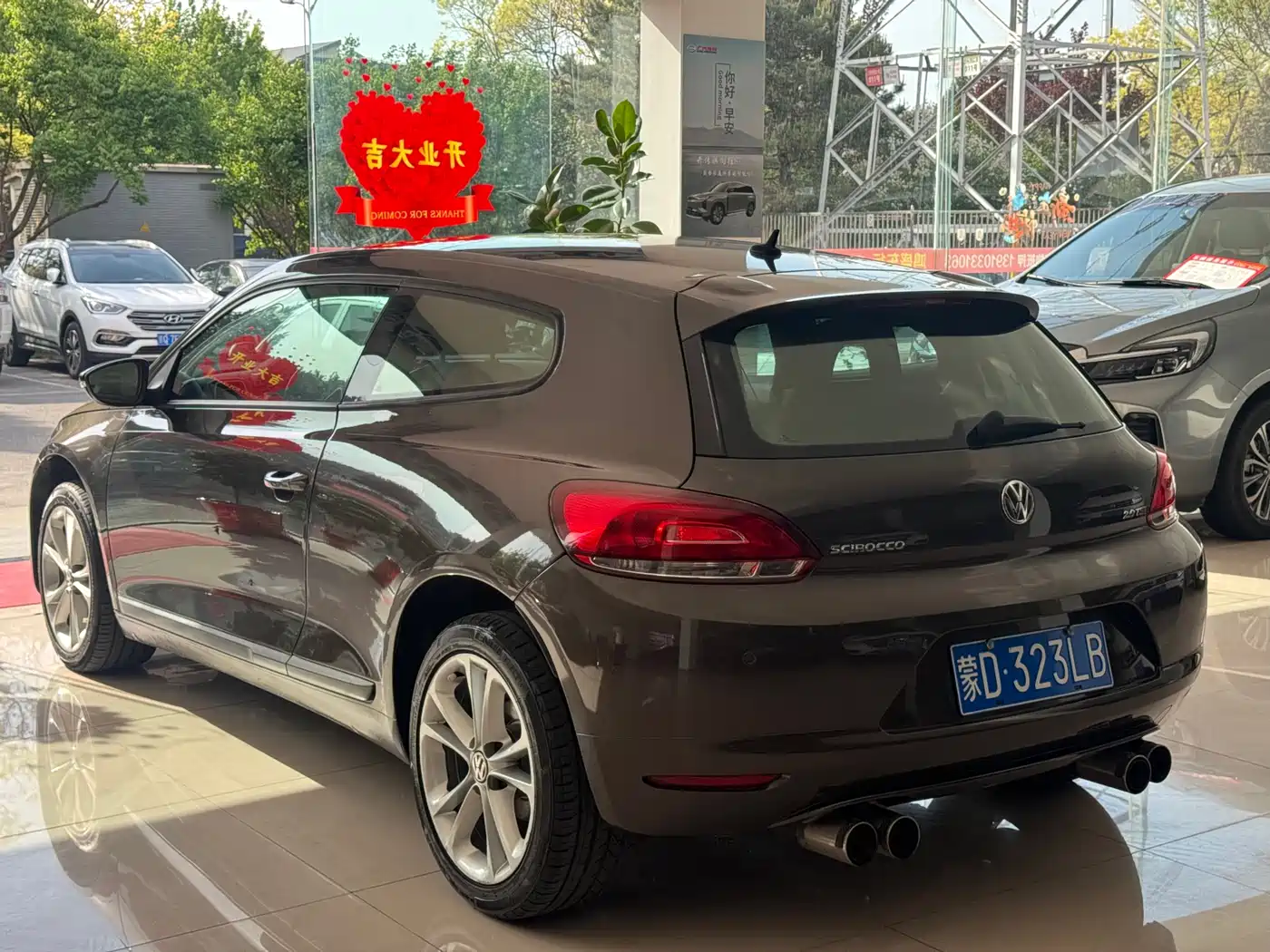 Volkswagen Scirocco 2011 2.0TSI Luxury фото 5
