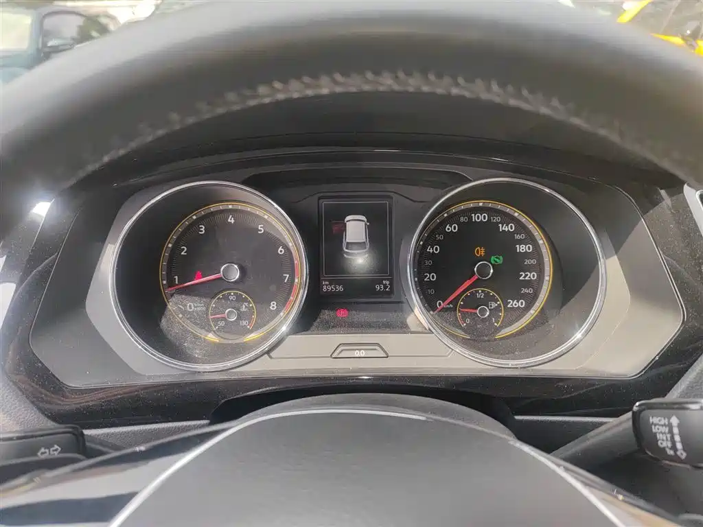 Volkswagen Tiguan L 2020 330TSI Auto 2WD Smart Luxury China VI фото 8