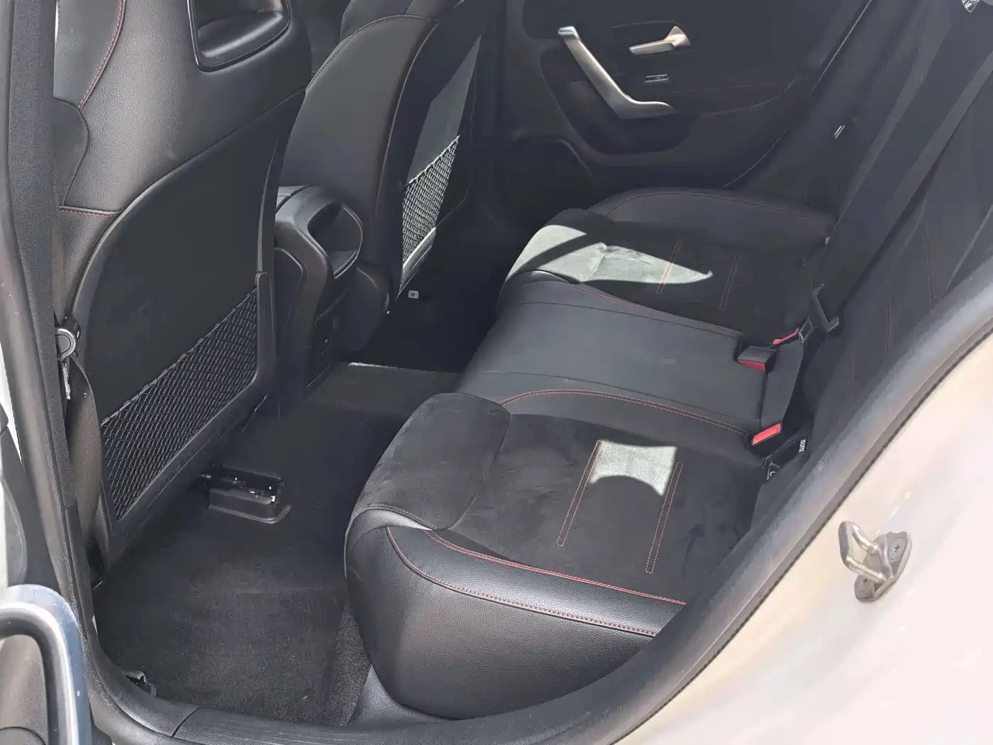 Mercedes-Benz CLA (Import) 2022 CLA 200 фото 12