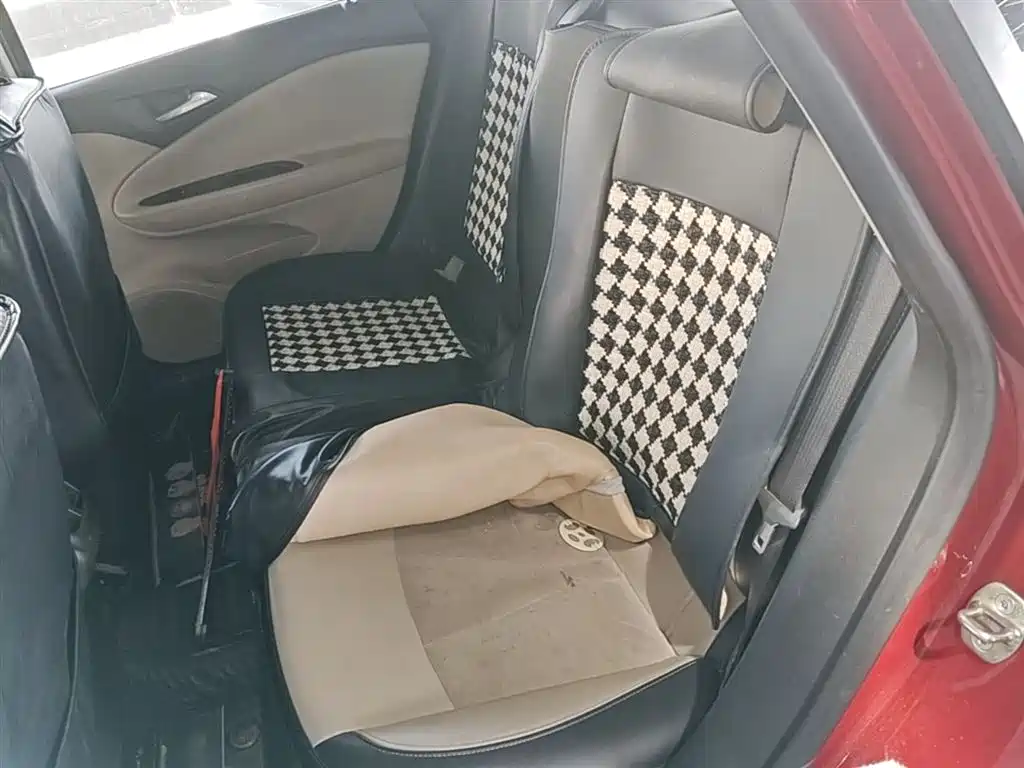 Buick Verano 2018 Sedan 15S Automatic Leading фото 17