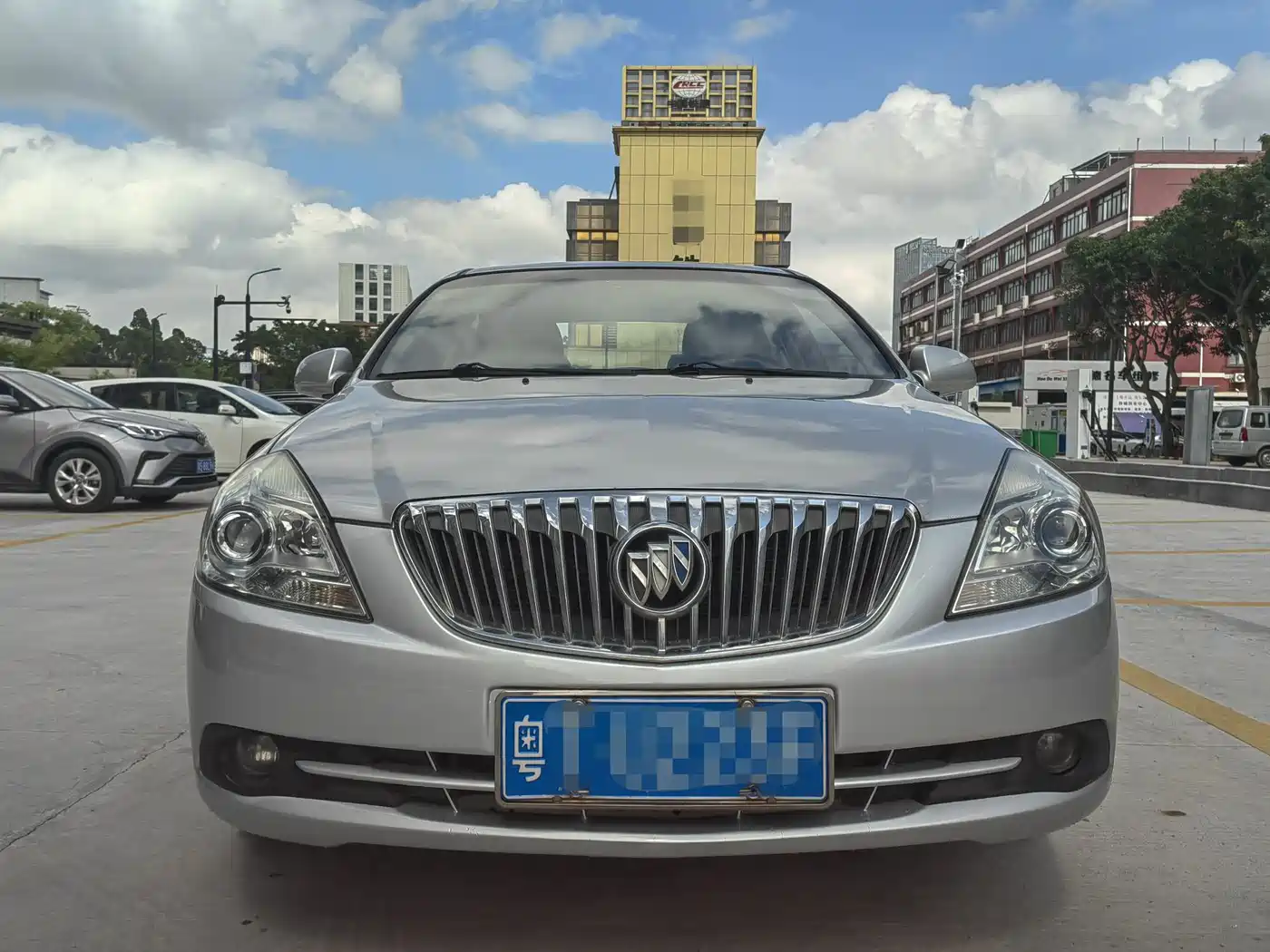 Buick Excelle 2015 1.5L Automatic Classic фото 3