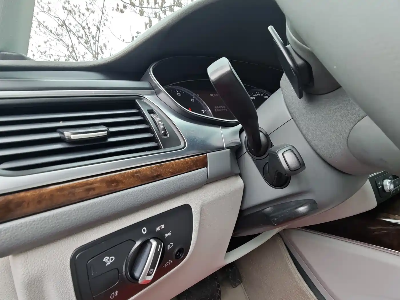 Audi A6L 2014 30 FSI Comfort фото 22