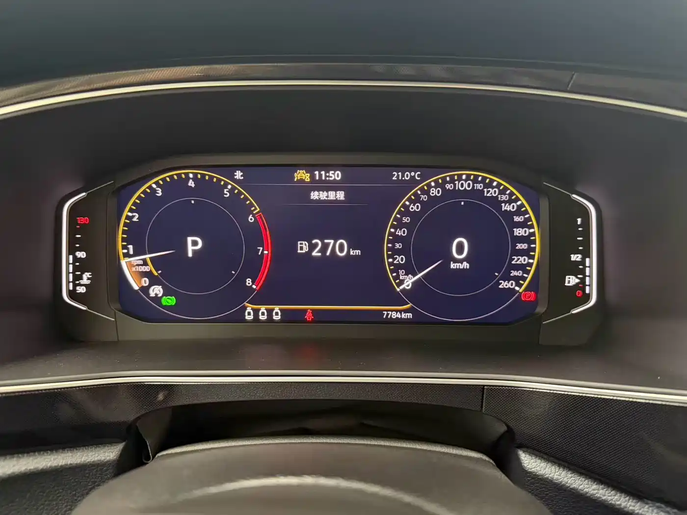 Volkswagen Tharu 2025 New Edge 300TSI Enjoyment Edition фото 15
