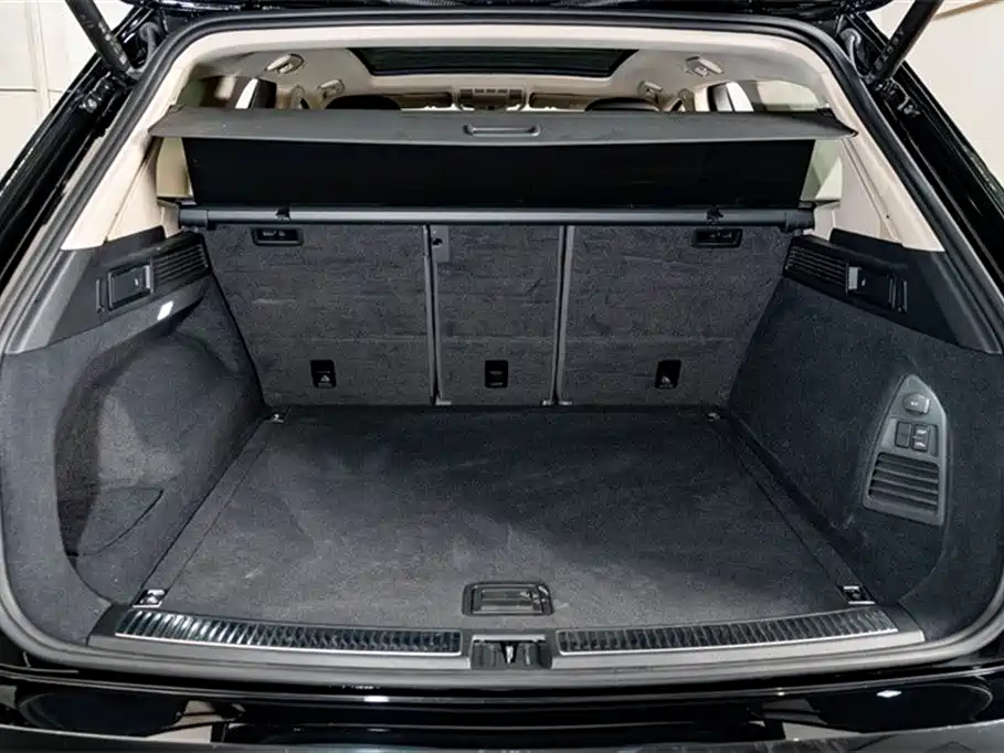 Volkswagen Touareg 2022 3.0TSI Rui Xiang Edition Gloss Black Sport Package фото 27