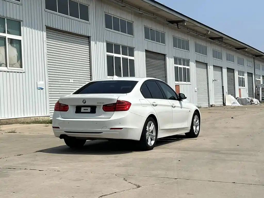 BMW 3 Series (Import) 2013 2013 Facelift 328i Sport Design Package