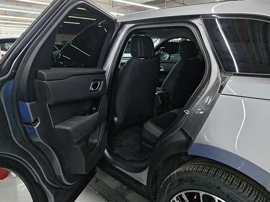 Land Rover Range Rover Velar 2020 P250 фото 11