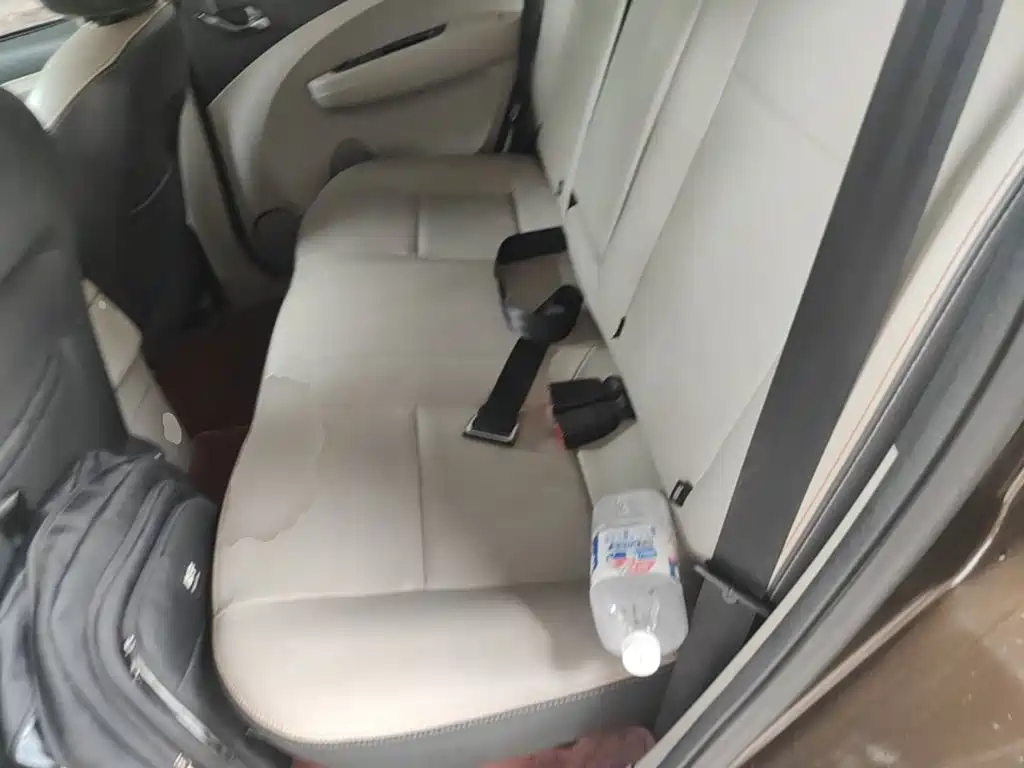 Dongfeng Fengxing Joyear XV 2016 2015 1.6L CVT Luxury