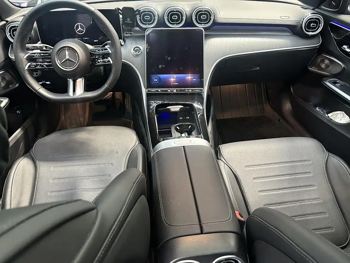 Mercedes-Benz C-Class 2024 C 260 L Sport фото 5