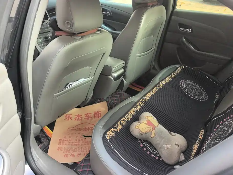 Chevrolet Malibu 2012 2012 2.4L Automatic Luxury Edition