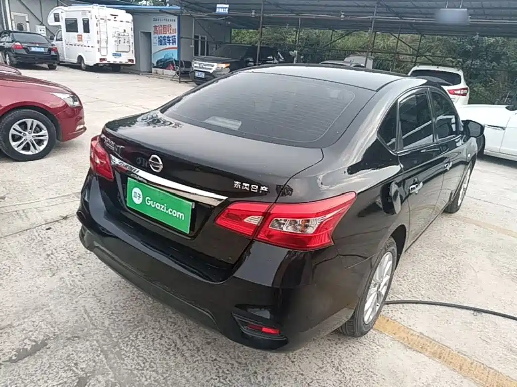 Nissan SYLPHY, миниатюра 7