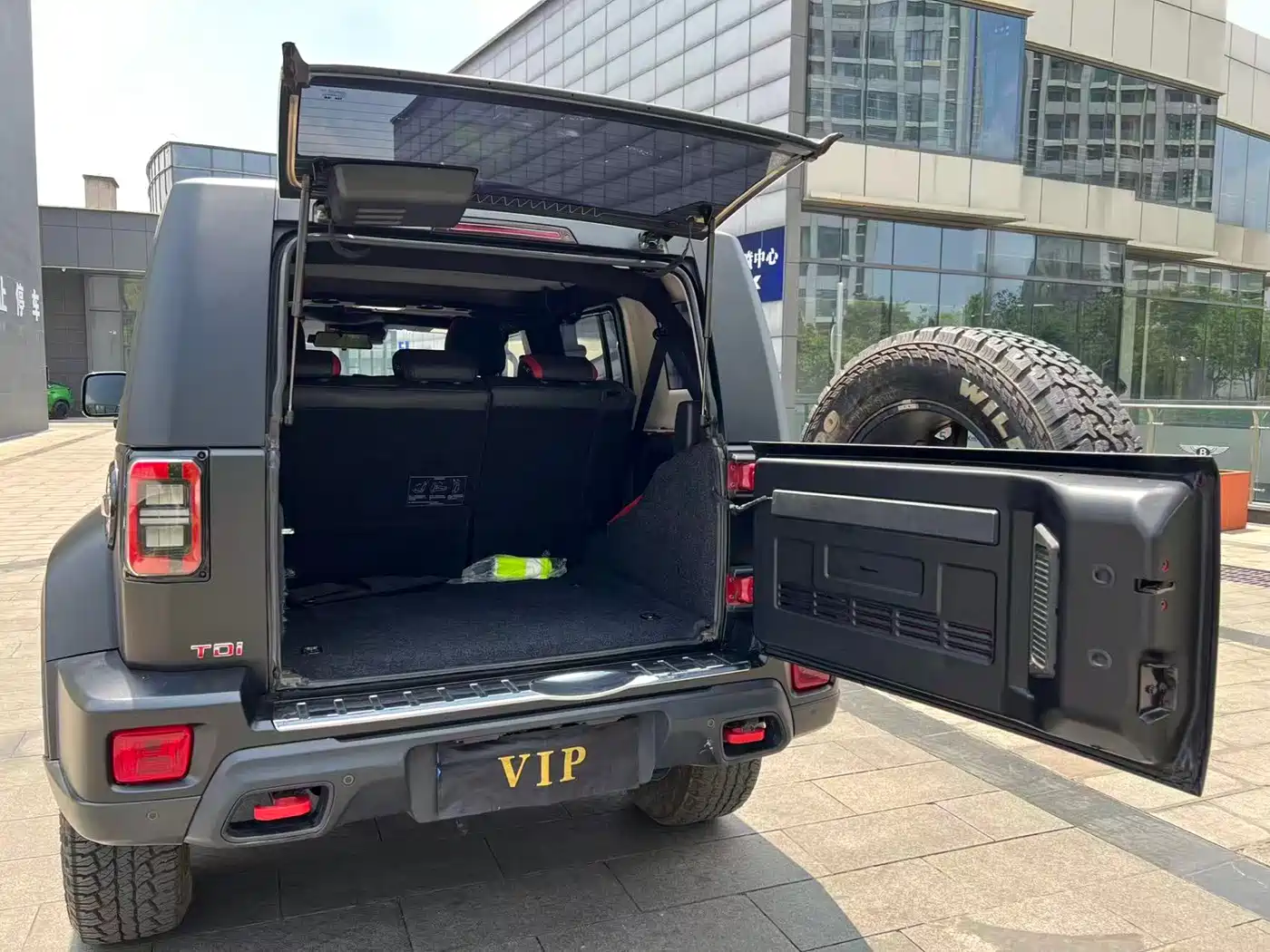 BAIC ORV Beijing Offroad BJ40 2023 2.0D Automatic 4WD Blade Hero Edition Knight Type фото 19